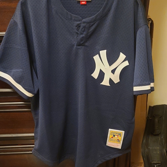 Mitchell & Ness Other - Yankee jersey